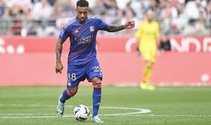 完美体育官网-队报：沙特升班马尼奥姆SC有意托利索，里昂可获得1000万欧转会费