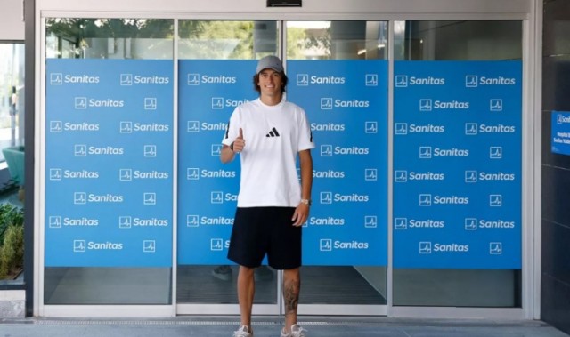 完美体育官网-皇马官方晒照：新签下的A费完成体检，即将正式成为球队一员