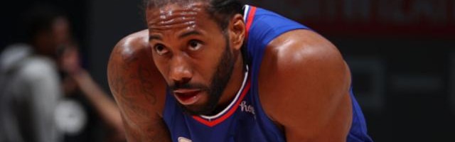 完美体育官网-战神卡回归！关键时刻主宰攻防 健康小卡仍无敌？